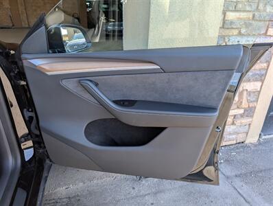 2023 Tesla Model Y Long Range FSD Capable w/ Acceleration Boost - Photo 29 - Bountiful, UT 84010