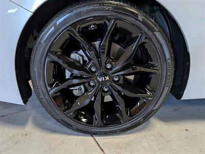 2017 Kia Forte5 SX   - Photo 15 - Bountiful, UT 84010