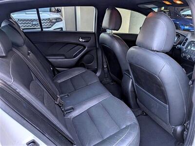 2017 Kia Forte5 SX   - Photo 26 - St. George, UT 84770-2625