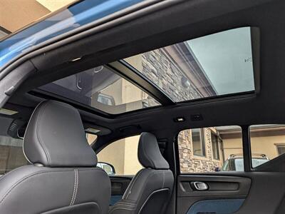 2023 Volvo XC40 Recharge Twin Plus  ***Hail Damage*** - Photo 29 - Bountiful, UT 84010