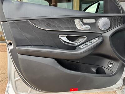 2015 Mercedes-Benz C 300 4MATIC   - Photo 49 - St. George, UT 84770-2625