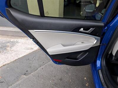 2023 Genesis G70 2.0T  RWD - Photo 25 - St. George, UT 84770-2625