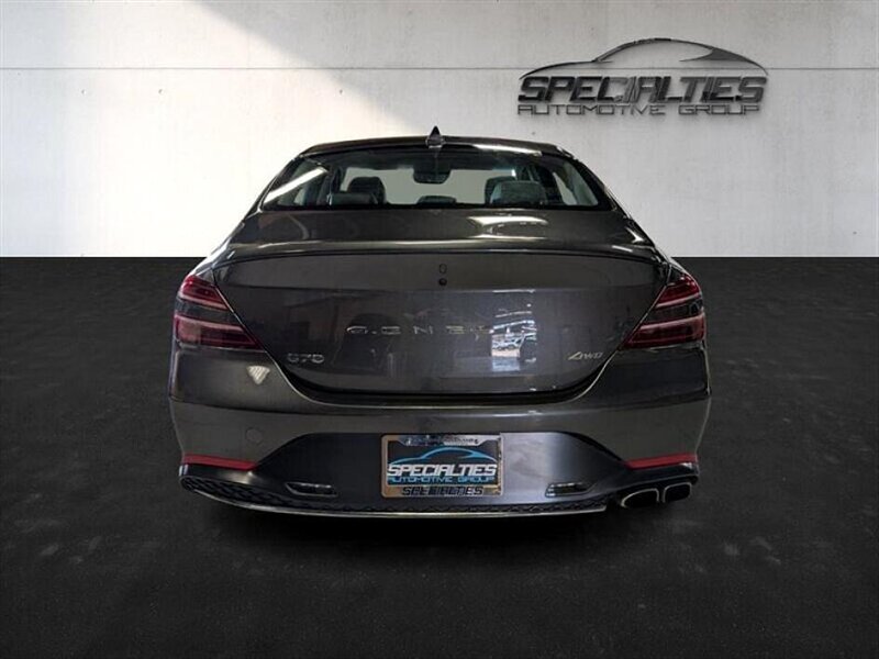 2023 Genesis G70 2.0T - Photo 9 - St. George, UT 84770-2625
