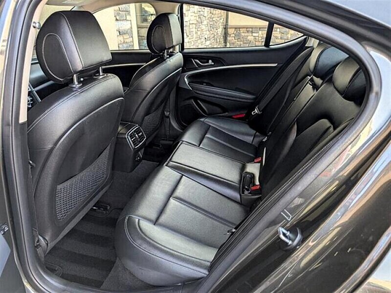 2023 Genesis G70 2.0T - Photo 24 - St. George, UT 84770-2625
