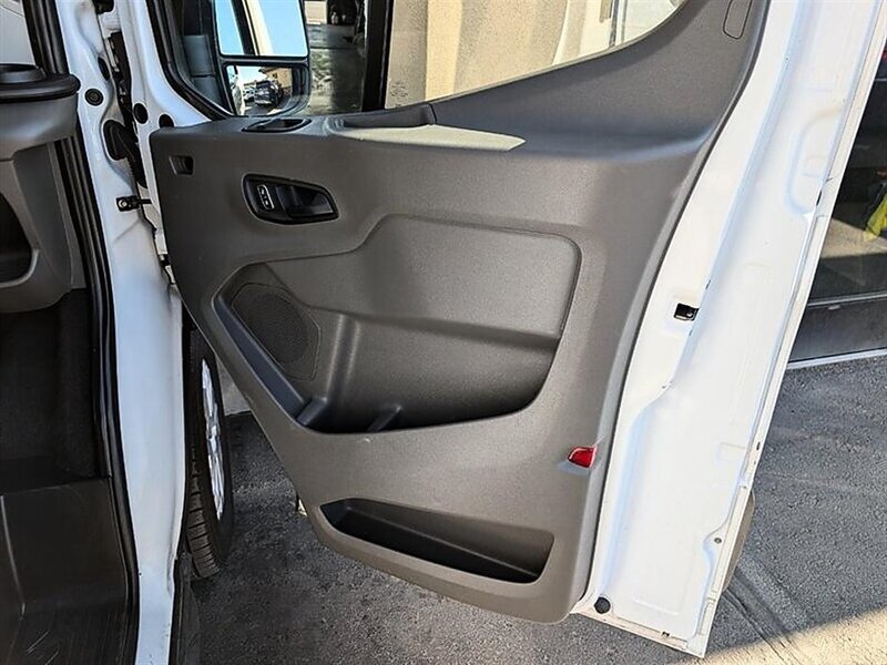 2024 Ford Transit 350 XLT 15-Passenger - Photo 28 - Bountiful, UT 84010