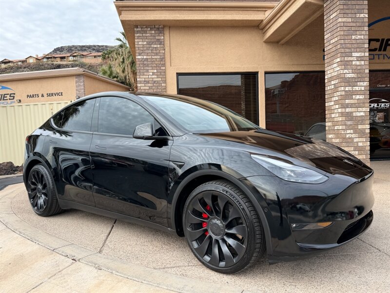 2022 Tesla Model Y Performance's photo