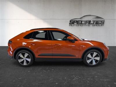 2024 Porsche Macan 4 Electric  AWD - Photo 11 - Bountiful, UT 84010