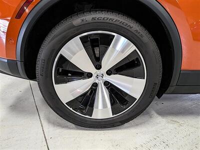 2024 Porsche Macan 4 Electric  AWD - Photo 13 - Bountiful, UT 84010