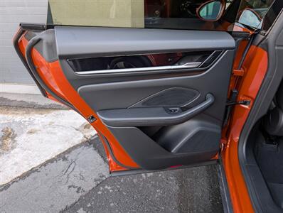 2024 Porsche Macan 4 Electric  AWD - Photo 25 - Bountiful, UT 84010