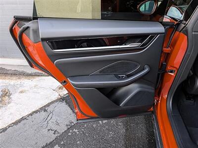 2024 Porsche Macan 4 Electric AWD - Photo 25 - Bountiful, UT 84010