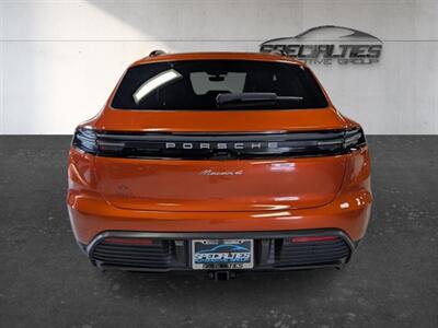 2024 Porsche Macan 4 Electric  AWD - Photo 9 - Bountiful, UT 84010