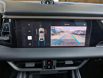 2024 Porsche Macan 4 Electric  AWD - Photo 24 - Bountiful, UT 84010