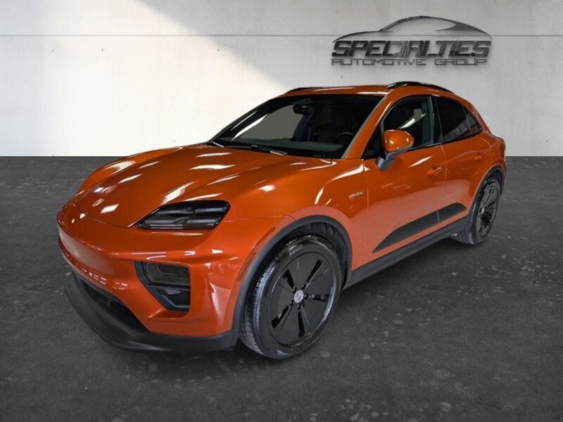 2024 Porsche Macan 4 Electric AWD - Photo 5 - Bountiful, UT 84010