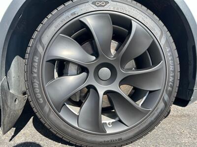 2024 Tesla Model Y Long Range * Hardware 4* - Photo 37 - St. George, UT 84770-2625