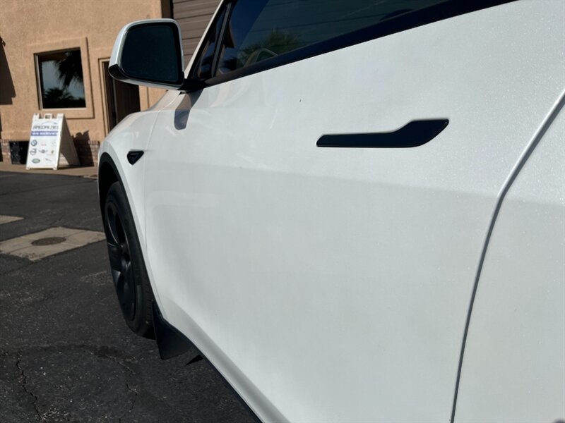 2024 Tesla Model Y Long Range * Hardware 4* - Photo 29 - St. George, UT 84770-2625