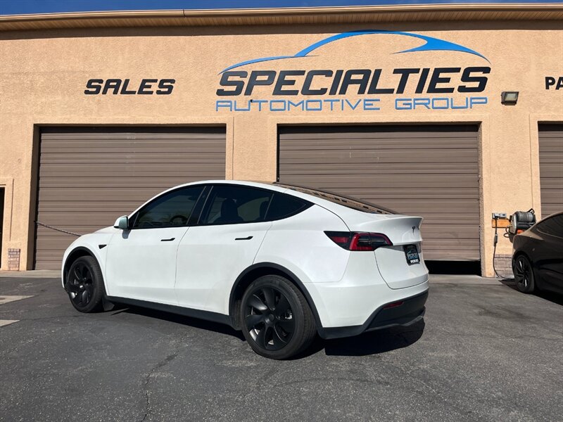 2024 Tesla Model Y Long Range * Hardware 4* - Photo 31 - St. George, UT 84770-2625