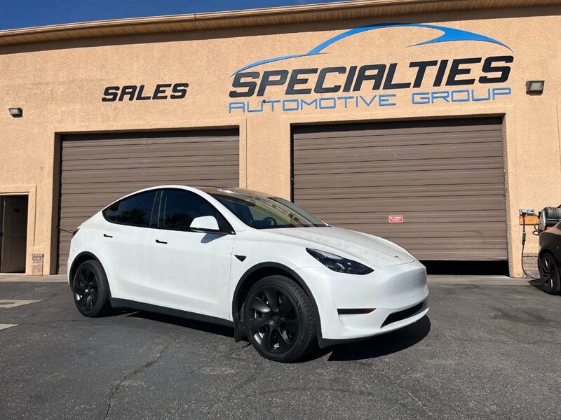 2024 Tesla Model Y Long Range * Hardware 4*   - Photo 1 - St. George, UT 84770-2625
