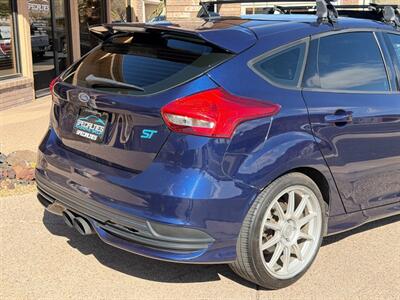 2016 Ford Focus ST   - Photo 16 - St. George, UT 84770-2625
