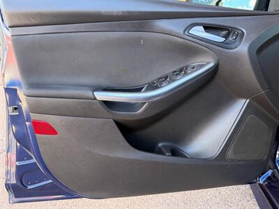 2016 Ford Focus ST   - Photo 47 - St. George, UT 84770-2625