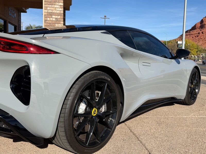 2024 Lotus Emira First Edition - Photo 24 - St. George, UT 84770-2625