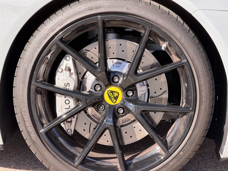 2024 Lotus Emira First Edition - Photo 32 - St. George, UT 84770-2625