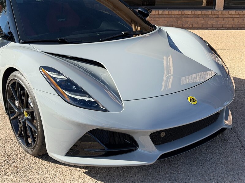2024 Lotus Emira First Edition - Photo 9 - St. George, UT 84770-2625