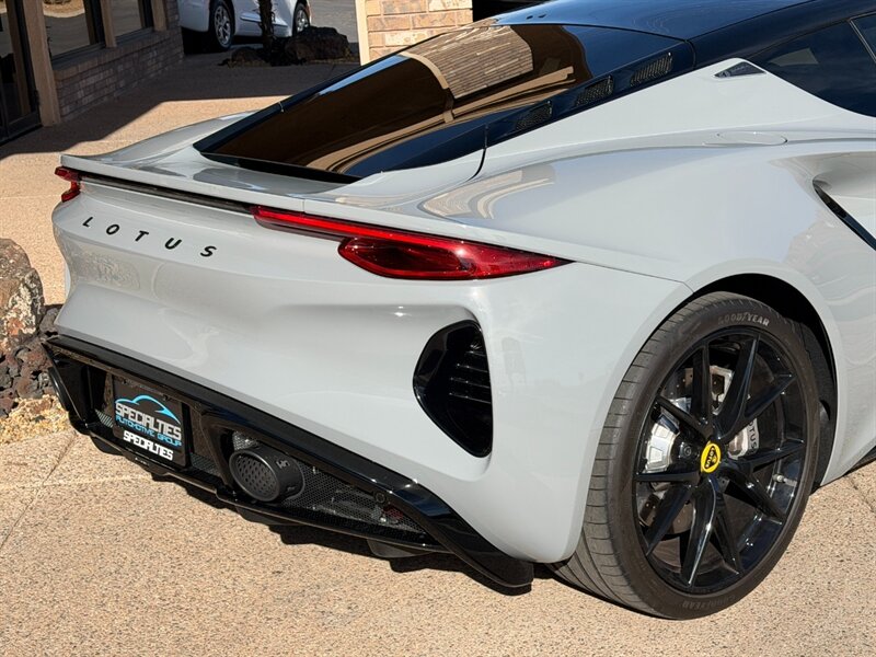 2024 Lotus Emira First Edition - Photo 15 - St. George, UT 84770-2625