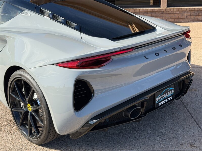 2024 Lotus Emira First Edition - Photo 13 - St. George, UT 84770-2625