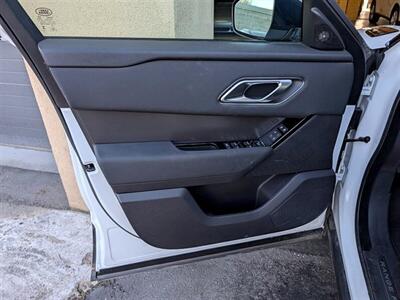 2025 Land Rover Range Rover Velar P250 Dynamic SE   - Photo 18 - Bountiful, UT 84010