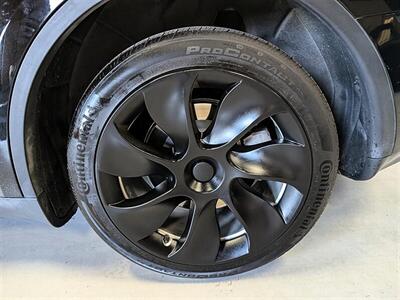 2023 Tesla Model Y Long Range   - Photo 14 - Bountiful, UT 84010