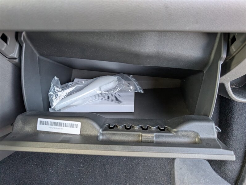 2024 Ford Transit 350 XLT 15-Passenger - Photo 30 - Bountiful, UT 84010