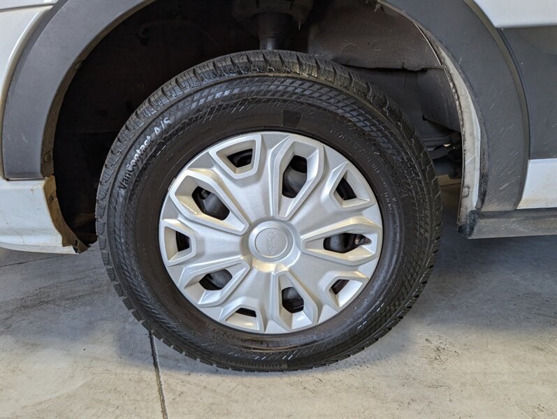 2024 Ford Transit 350 XLT 15-Passenger - Photo 15 - Bountiful, UT 84010