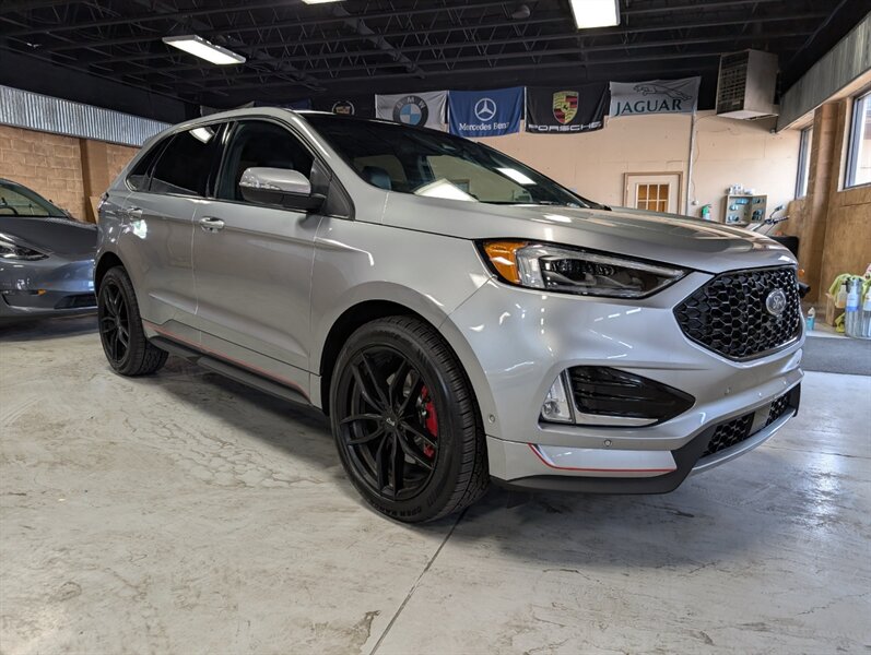 2020 Ford Edge ST   - Photo 1 - Bountiful, UT 84010