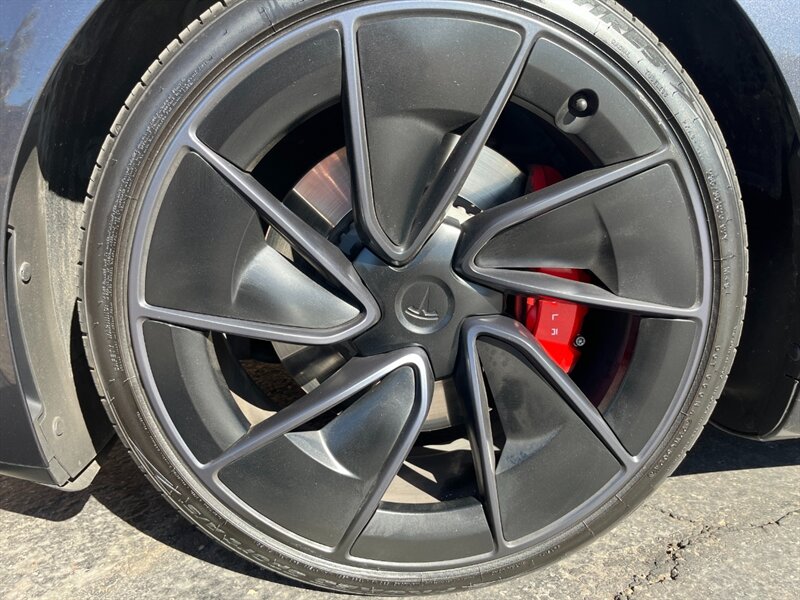 2024 Tesla Model 3 Performance - Photo 34 - St. George, UT 84770-2625