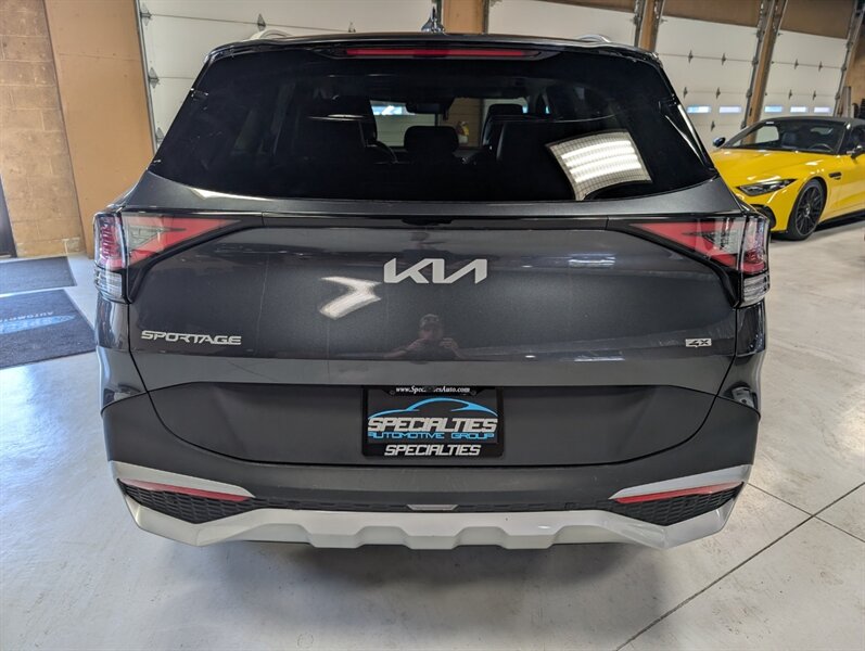 2024 Kia Sportage EX - Photo 9 - Bountiful, UT 84010