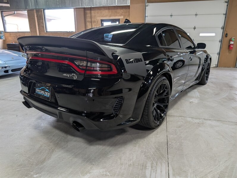 2020 Dodge Charger SRT Hellcat Widebody - Photo 10 - Bountiful, UT 84010