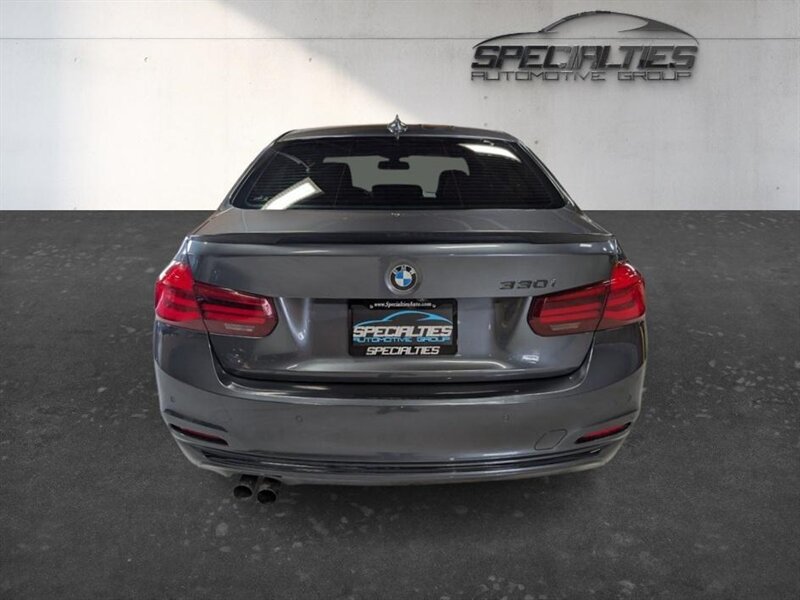 2018 BMW 330i - Photo 9 - Bountiful, UT 84010