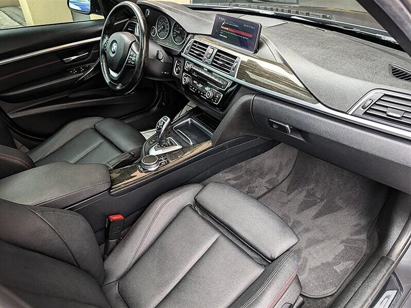 2018 BMW 330i - Photo 4 - Bountiful, UT 84010