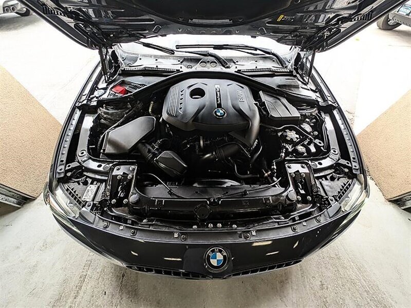 2018 BMW 330i - Photo 17 - Bountiful, UT 84010