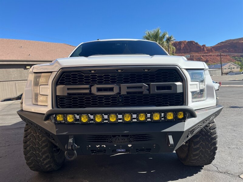 2018 Ford F-150 Raptor - Photo 25 - St. George, UT 84770-2625
