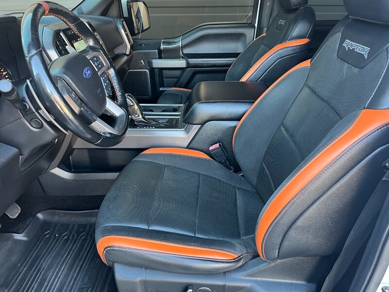 2018 Ford F-150 Raptor - Photo 9 - St. George, UT 84770-2625
