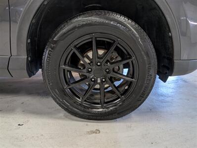 2017 Toyota RAV4 LE   - Photo 12 - Bountiful, UT 84010