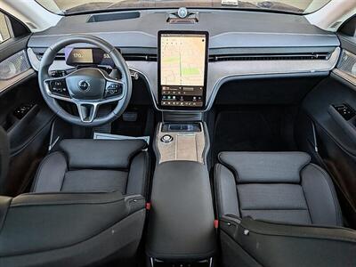 2025 Volvo EX90 Twin Motor Performance Ultra - Photo 3 - Bountiful, UT 84010