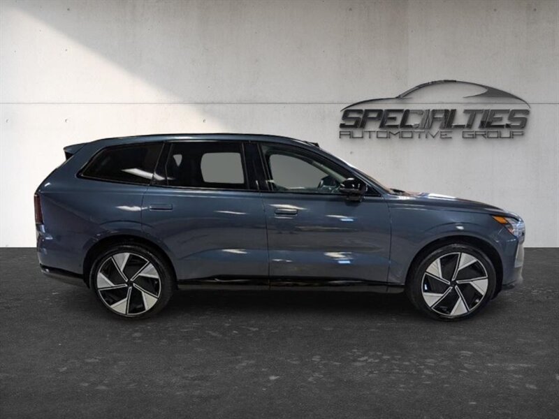 2025 Volvo EX90 Twin Motor Performance Ultra - Photo 11 - Bountiful, UT 84010