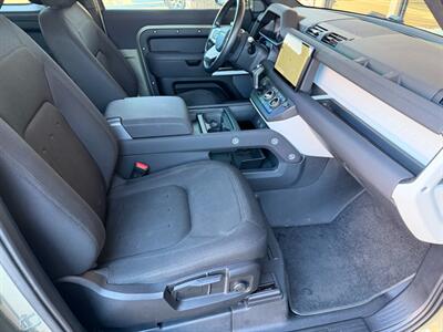 2022 Land Rover Defender 90 Standard - Photo 13 - St. George, UT 84770-2625