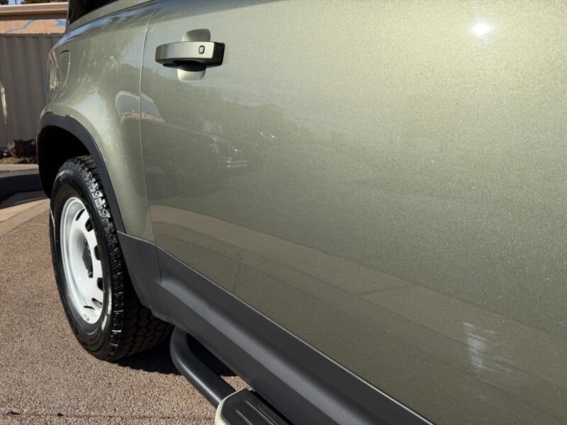 2022 Land Rover Defender 90 Standard - Photo 29 - St. George, UT 84770-2625