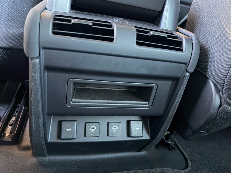 2022 Land Rover Defender 90 Standard - Photo 41 - St. George, UT 84770-2625