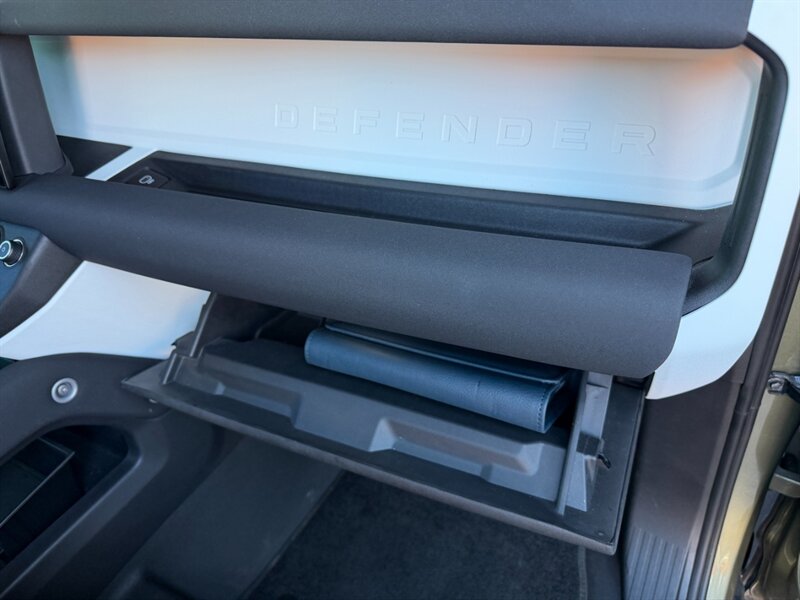 2022 Land Rover Defender 90 Standard - Photo 44 - St. George, UT 84770-2625