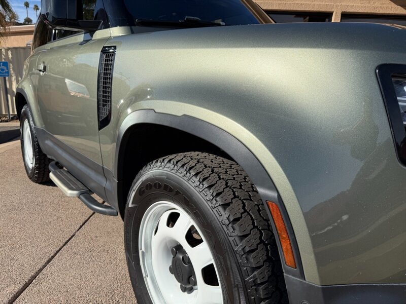 2022 Land Rover Defender 90 Standard - Photo 21 - St. George, UT 84770-2625