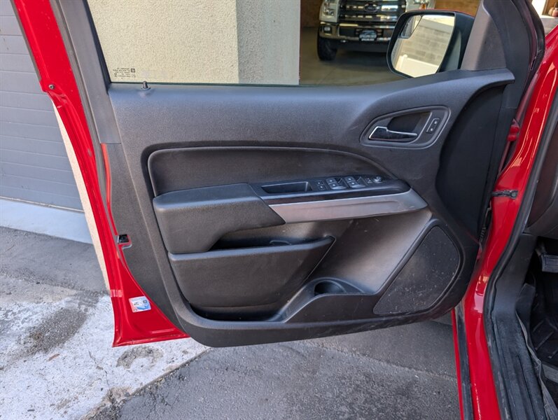 2019 Chevrolet Colorado LT - Photo 19 - Bountiful, UT 84010